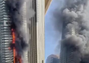 Вспыхнул как спичка 67-этажный небоскрёб Tiger Tower охватил пожар — эвакуированы тысячи жильцов