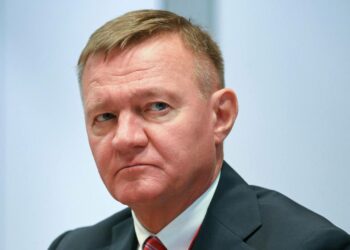 Путин уволил Министра Транспорта, а спустя 3 часа он был найден мертвым