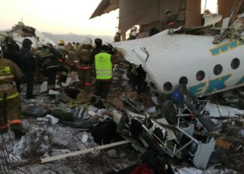 Детали крушения самолёта Bek Air: выжившие рассказали, как всё происходило