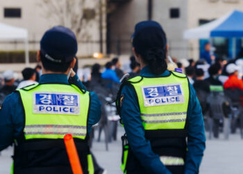 20-летнюю подозреваемую в убийствах обсуждают в соцсетях из-за внешности