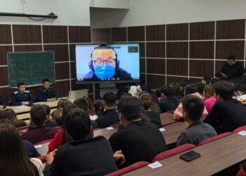 Для столичных студентов провели телемост в рамках борьбы с наркопреступностью