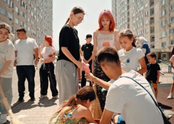 В Алматы стартовал фестиваль ALMA LOVE 2026: более 600 молодых горожан начали его с экологической акции